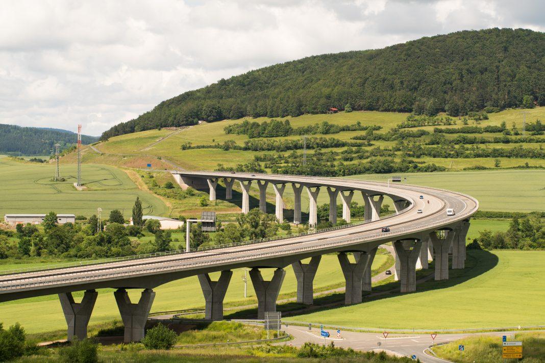 Autostrada Brașov Bacău