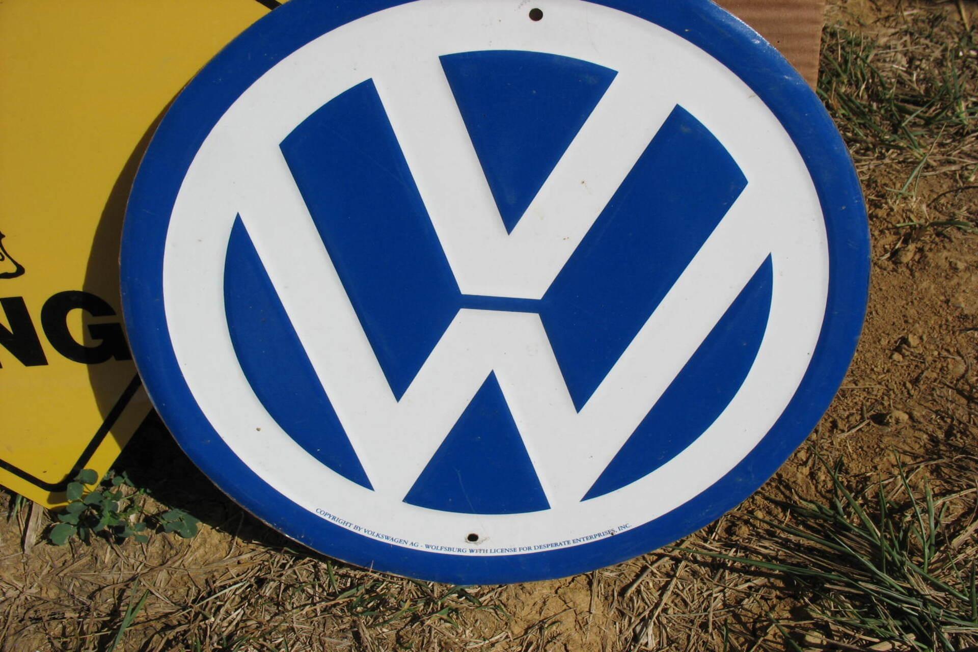 Volkswagen amenință cu închiderea fabricilor din Germania: Gigantul auto se confruntă cu un viitor incert